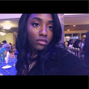 Meet your Posher, Susanna